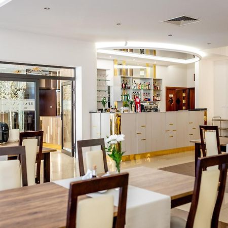 Hotel Trzy Korony Głogów Małopolski Exteriér fotografie